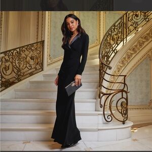 Adrianna Papell Black Long Sleeve Gown